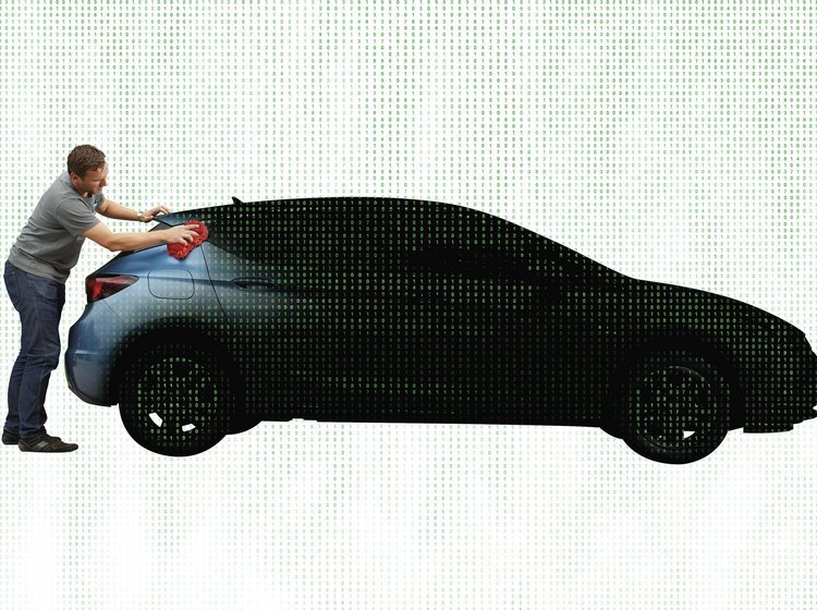 Moderne biler gemmer på en lang række data om dig og din brug af bilen. Husk derfor at slette dine digitale spor når du sælger den.