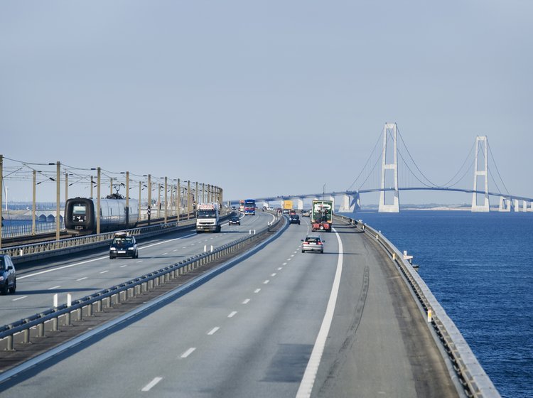 Vestbroen over Storebælt