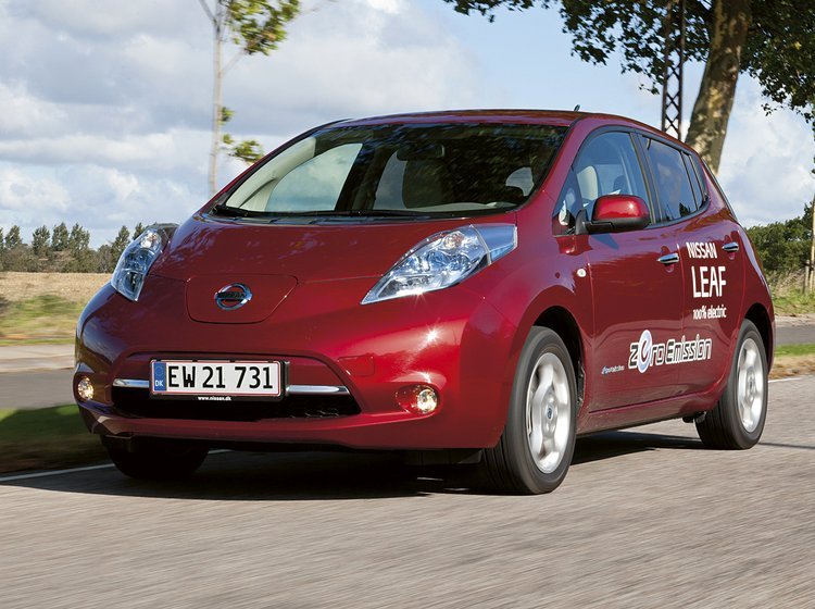 Nissan Leaf forfra