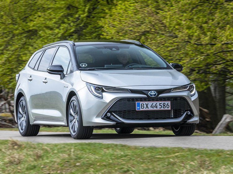 Toyota Corolla set forfra
