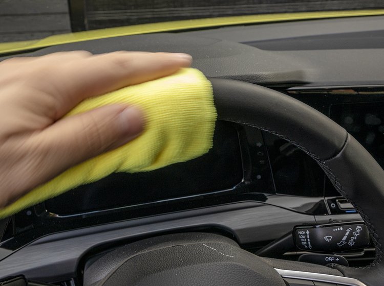 Fjern coronavirus fra bilen