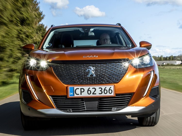 Peugeot 2008 set forfra