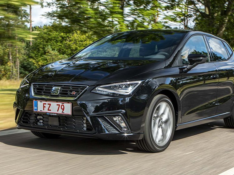 Seat Ibiza set forfra