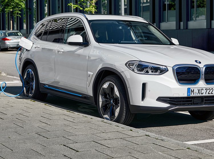 BMW's kommende elbil, iX3, er baseret på den almindelige X3.