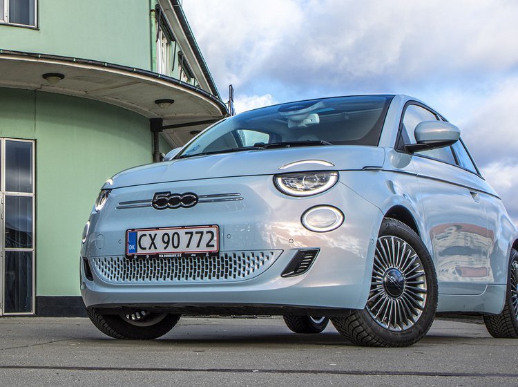 Fiat 500 set forfra