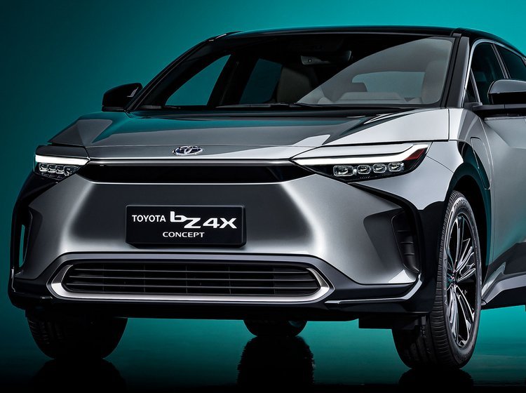 Toyota BZ4X ses her i konceptudgave.