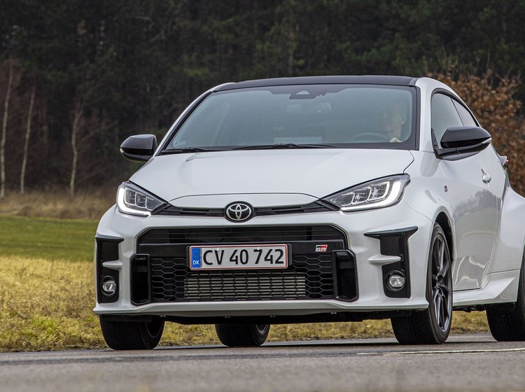 Toyota GR Yaris set forfra