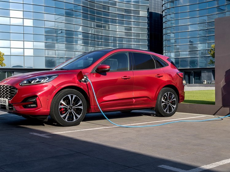 Ford Kuga er den mest solgte bil i første halvdel af 2021.