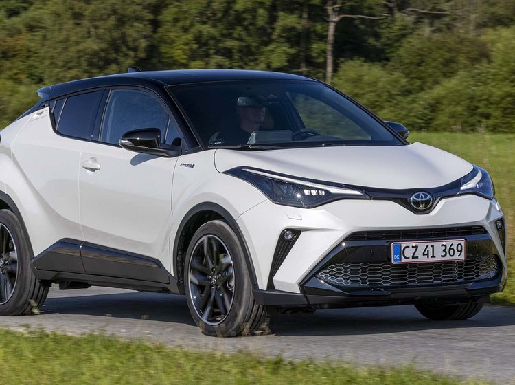 Toyota C-HR GR set forfra