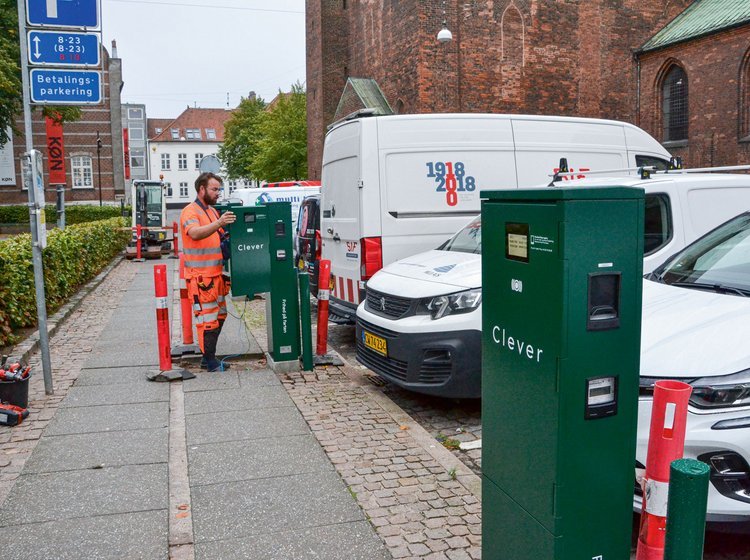 Opsætning af ladestandere