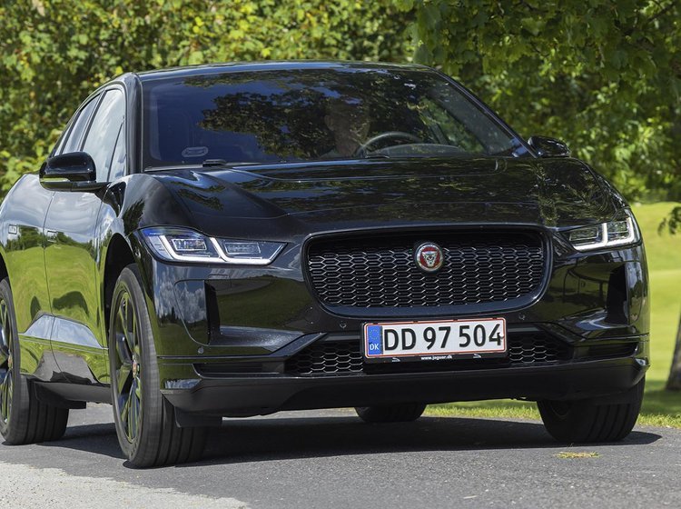 Jaguar I-Pace set forfra