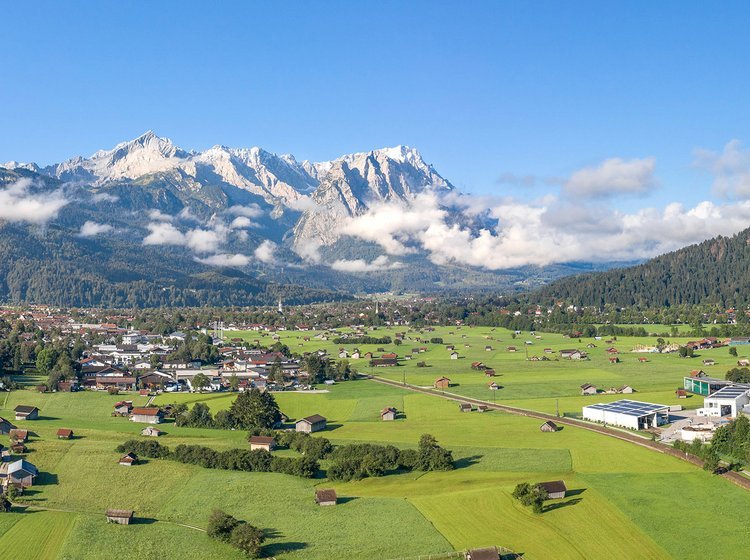 Udsigt over Garmisch-Partenkirchen. 