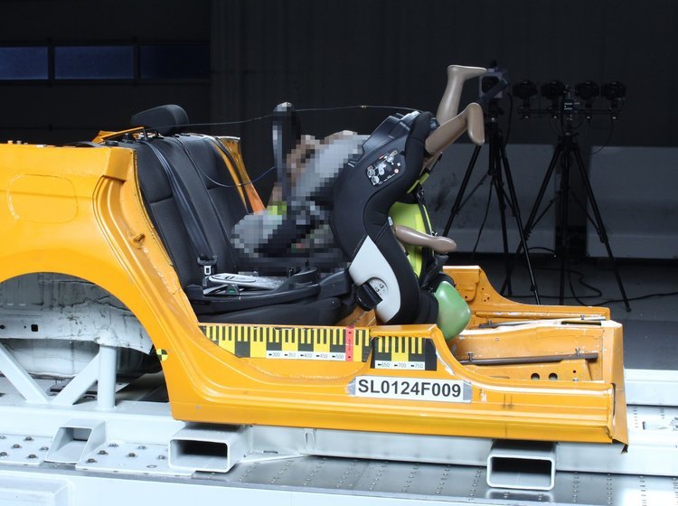 Crashtest af autostol