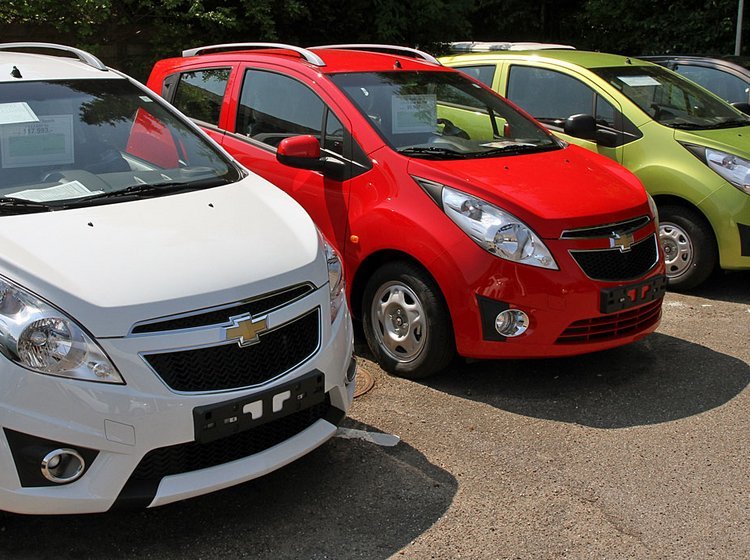 Alle solgte Chevrolet Spark skal på værksted.