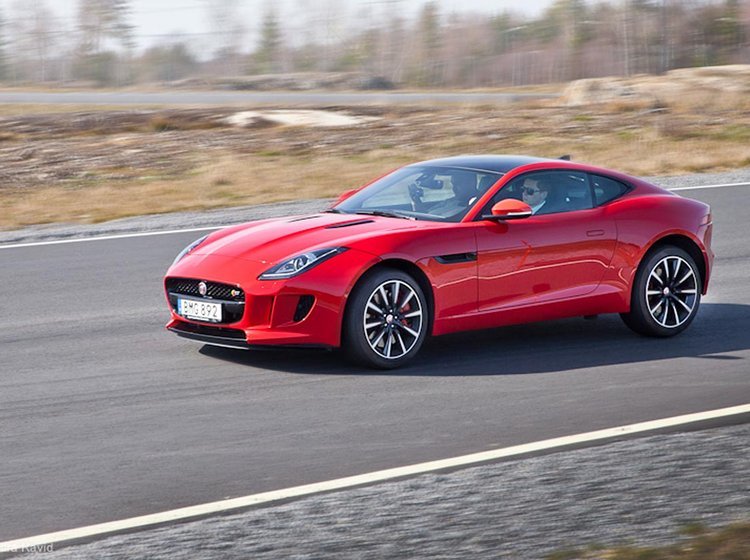 Jaguar F-Type Coupé er en ny modelvariant i F-serien.
