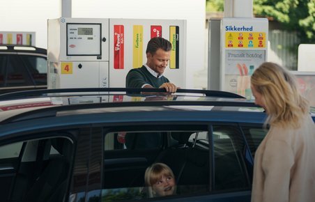Hvad hedder benzinen i udlandet?