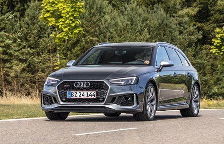 Audi RS4 forfra