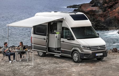 VW Grand California ved havet