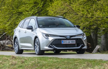 Toyota Corolla set forfra