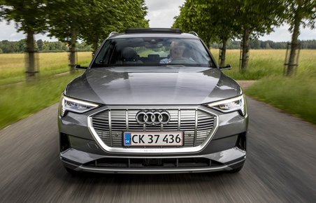 Audi e-tron forfra