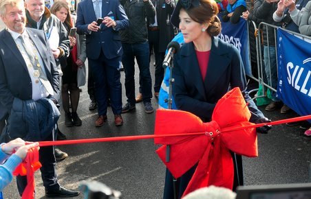 HKH Kronprinsesse Mary indviede broen, der bærer hendes navn.