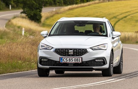 Seat Leon set forfra