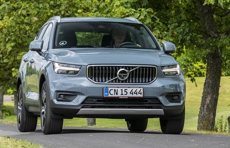 Volvo XC40 set forfra