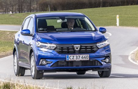 Dacia Sandero set forfra