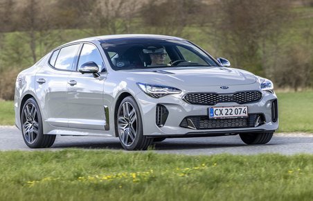 Kia Stinger set forfra