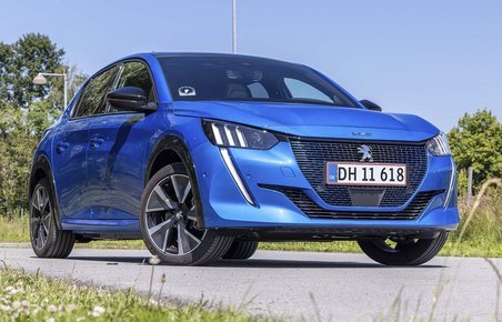 Peugeot e-208 set forfra