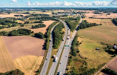 Motorvejskryds Aarhus S set fra luften.