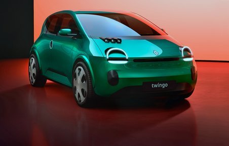 Grøn Renault Twingo forfra.