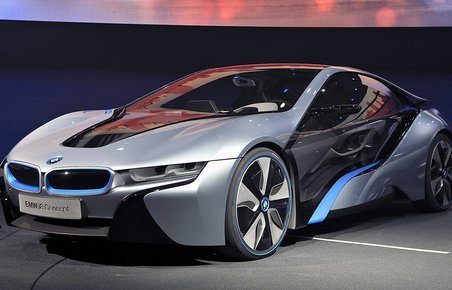 BMW i8 er en sportsvogn med opladningshybrid-teknik.